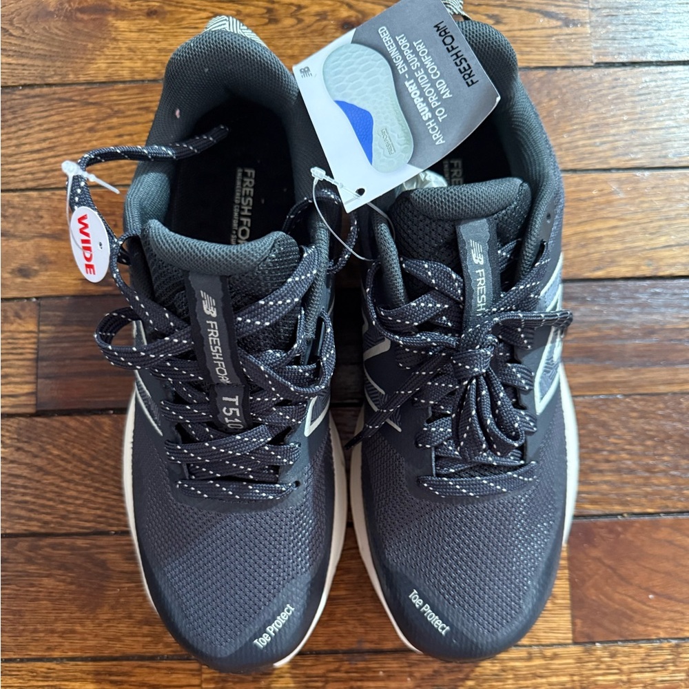 New Balance Sneakers